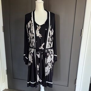 Soma 2 Pieces Black Floral Kimono Robe-Nightgown With Pockets Size XXL